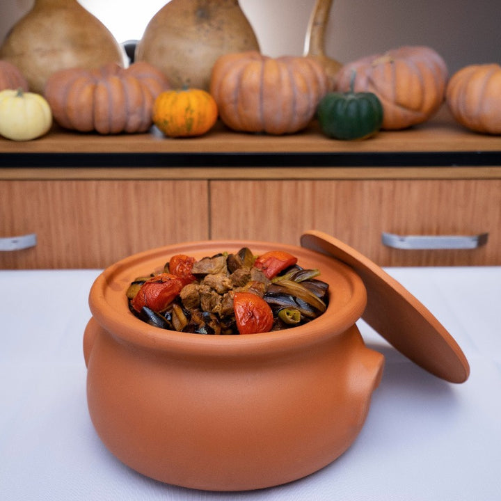 Hakan Clay Pot With Lid